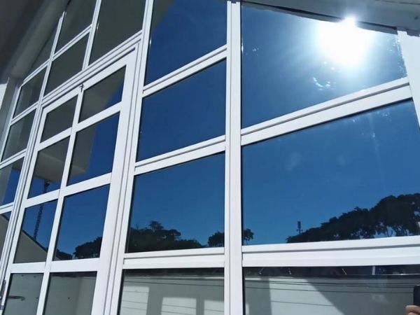 Película de Proteção Solar para Janelas em Lagos de São Gonçalo Pelotas Película de Proteção Solar para Janelas em Lagos de São Gonçalo Pelotas