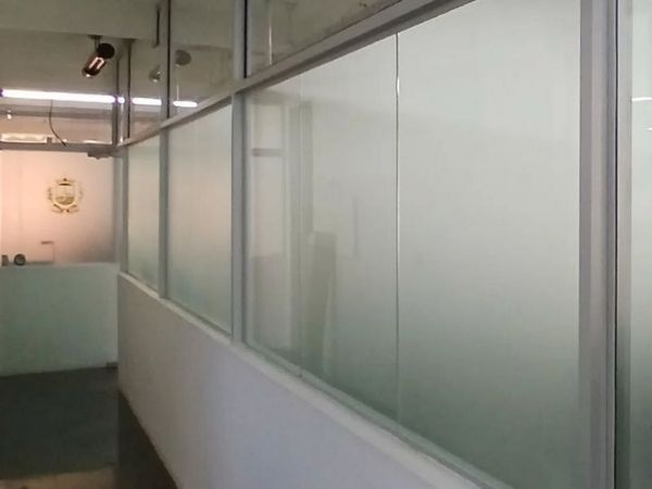 Películas Fumê, Espelhada e Jateada em Canguçu Películas Fumê, Espelhada e Jateada em Canguçu